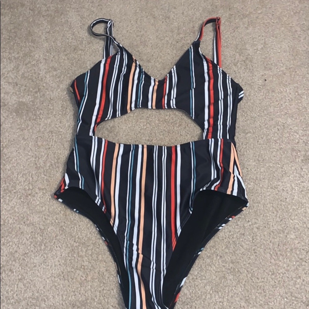 ZAFUL cutout one piece